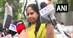 K Kavitha submits her phones as she enters 3rd round of ED questioning